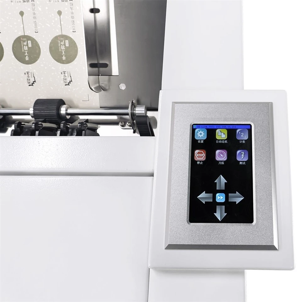 highspeed-sticker-sheet-cutting-machine-4